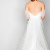 Oscar Crystal Tulle Wrap