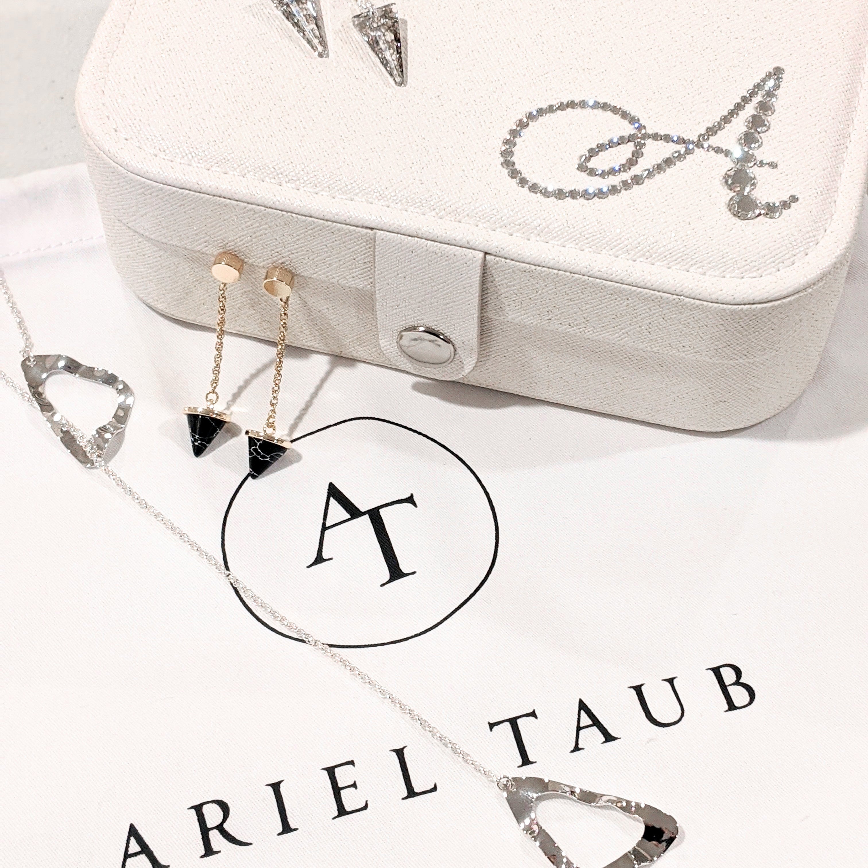 Dive into Personalization: Explore Ariel Taub's Unique Product Range