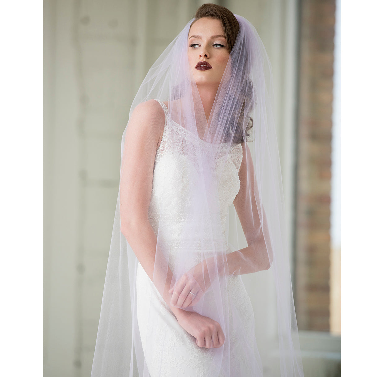 Deciding on the Perfect Veil Color for Your Wedding Day