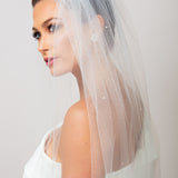 2000 Scattered Round Pearl Cathedral Veil